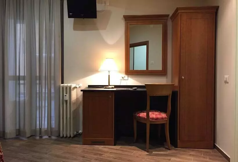 هتل Excelsior Pavia