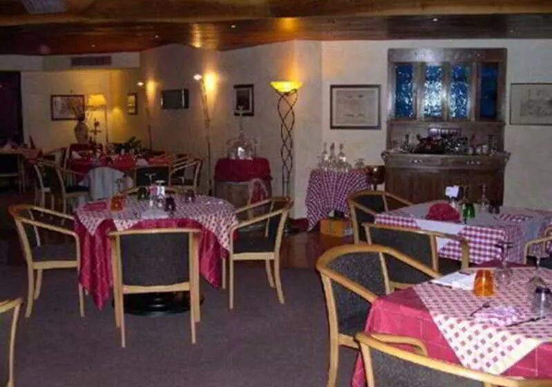 ホテル Franciacorta Golf Residence