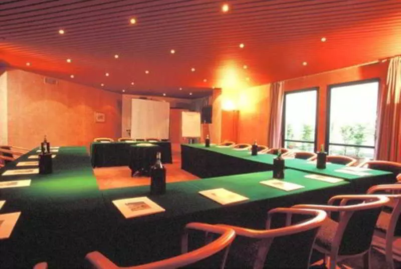 ホテル Franciacorta Golf Residence