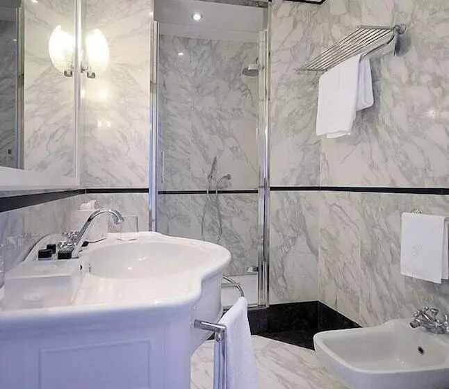 Grand Hotel Santa Lucia