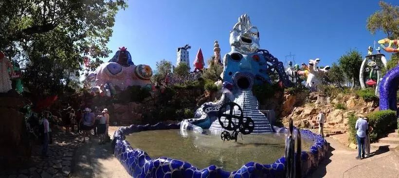 Отель La Caletta