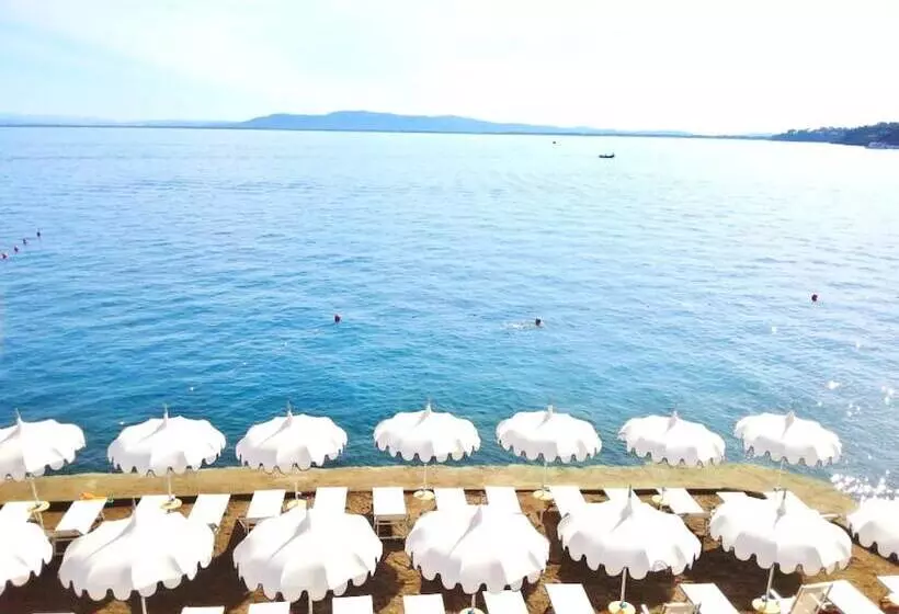 Отель La Caletta