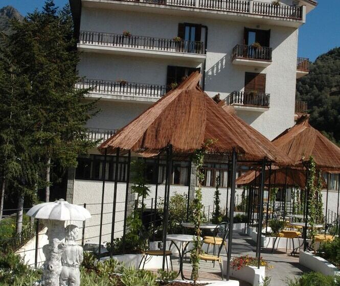 בית מלון כפרי Lago Bin