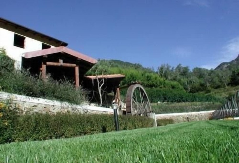 בית מלון כפרי Lago Bin