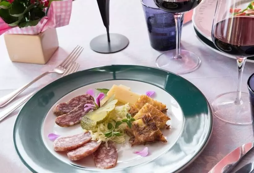 فندق Londra Slow Living Molveno