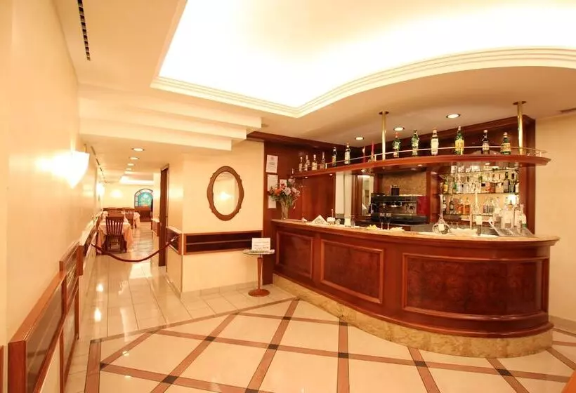 Mokinba Hotels Montebianco