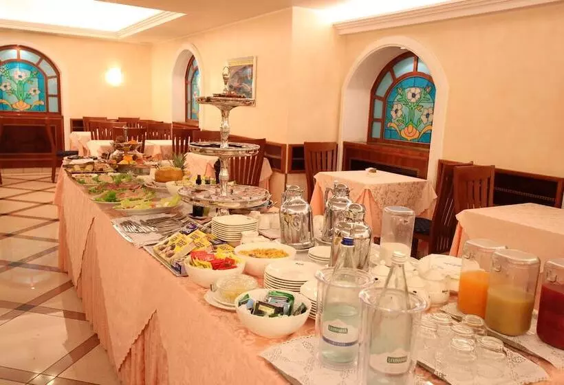 Mokinba Hotels Montebianco