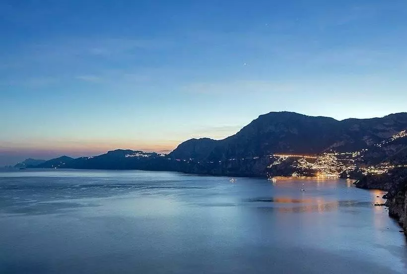 Отель Tramonto d'Oro