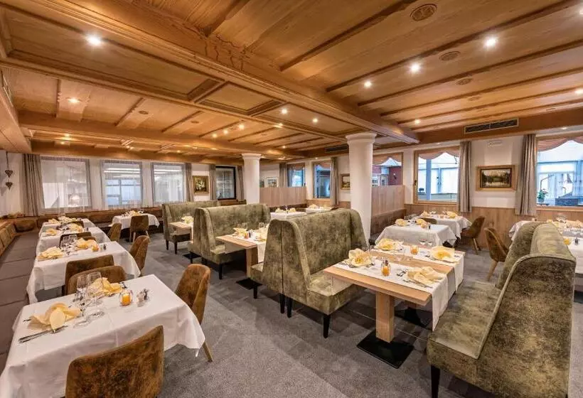 Отель Zum Mohren