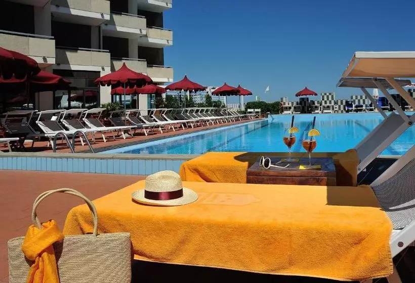 אתר נופש Unahotels Imperial Sport