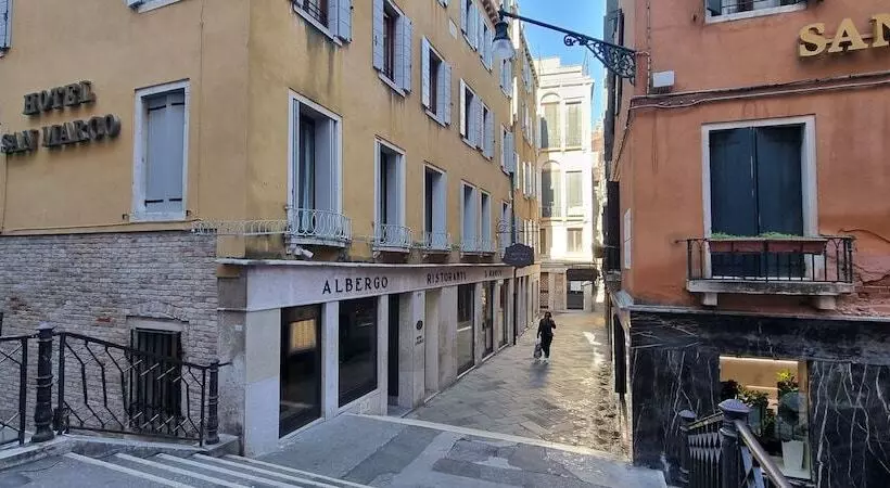 هتل Albergo San Marco