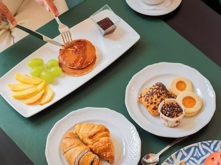 호텔 Central Wellness