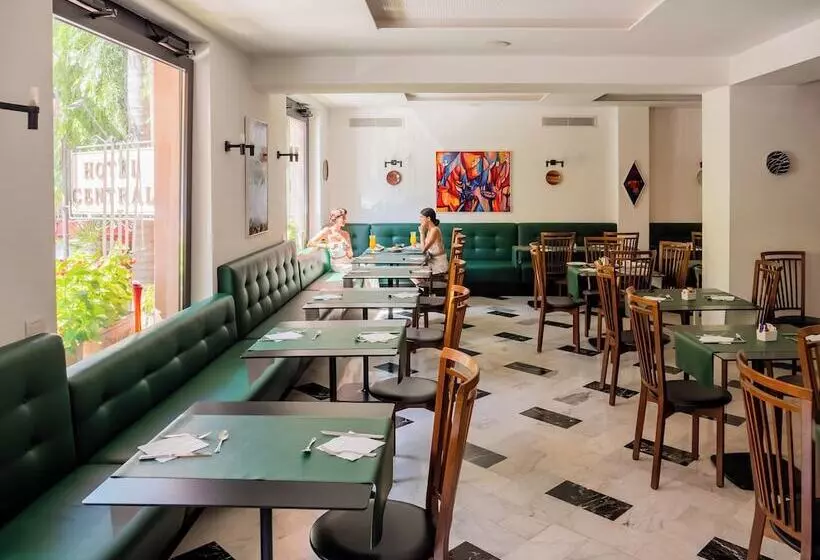 호텔 Central Wellness