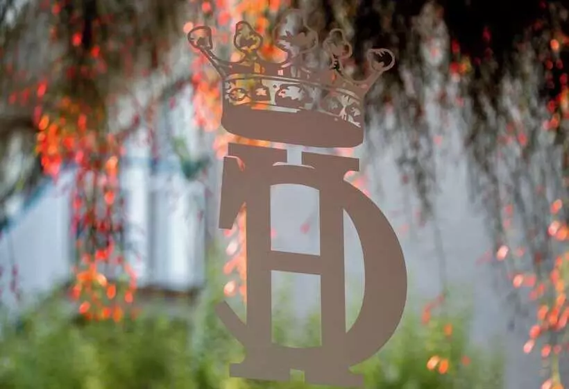 호텔 Central Wellness