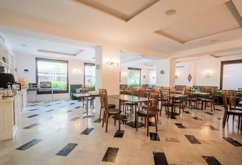 호텔 Central Wellness