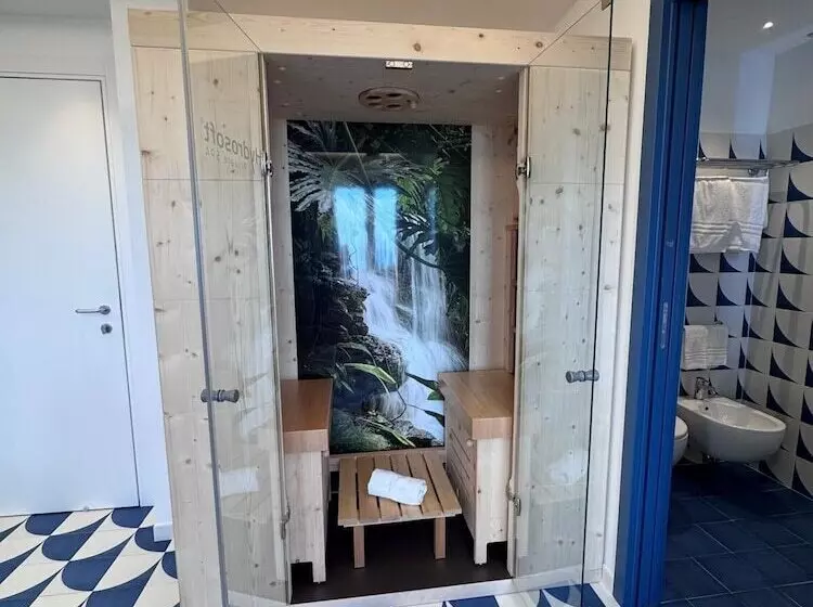 호텔 Central Wellness