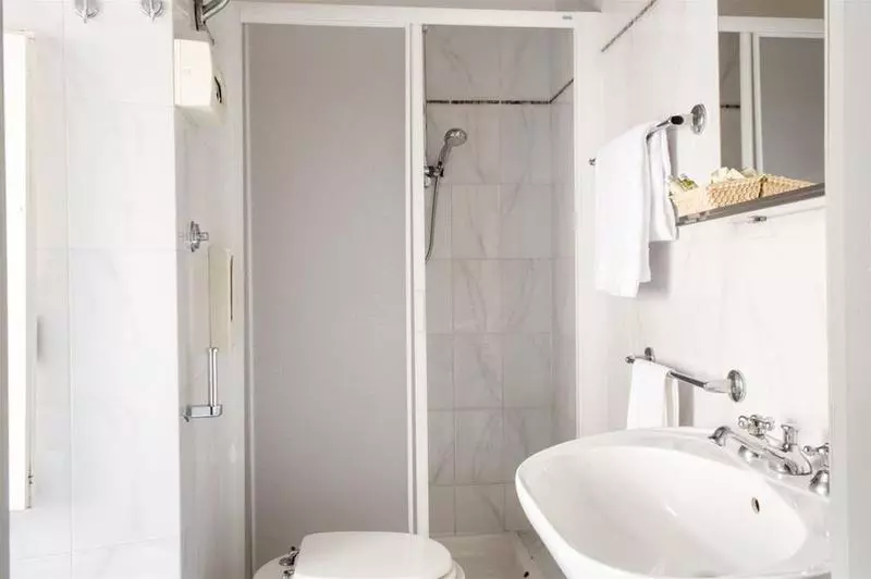 ホテル La Cisterna