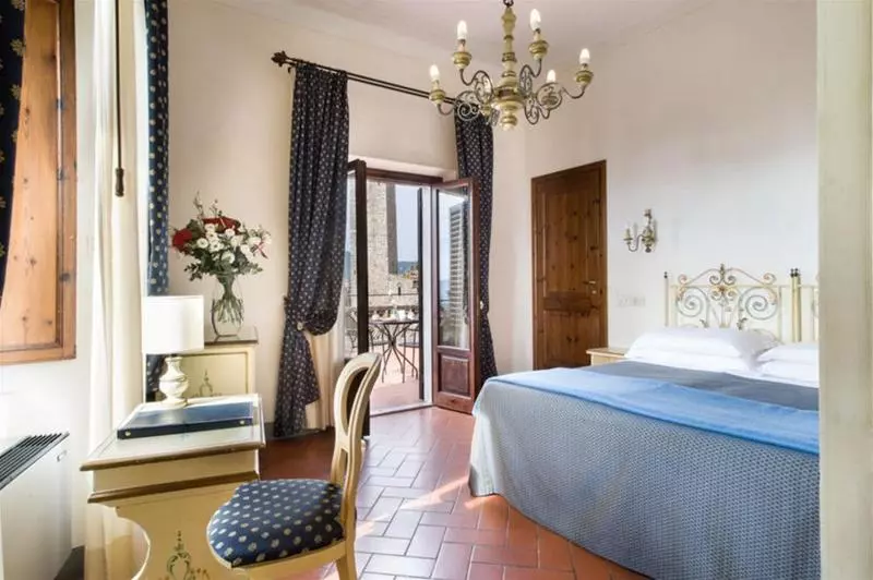 ホテル La Cisterna