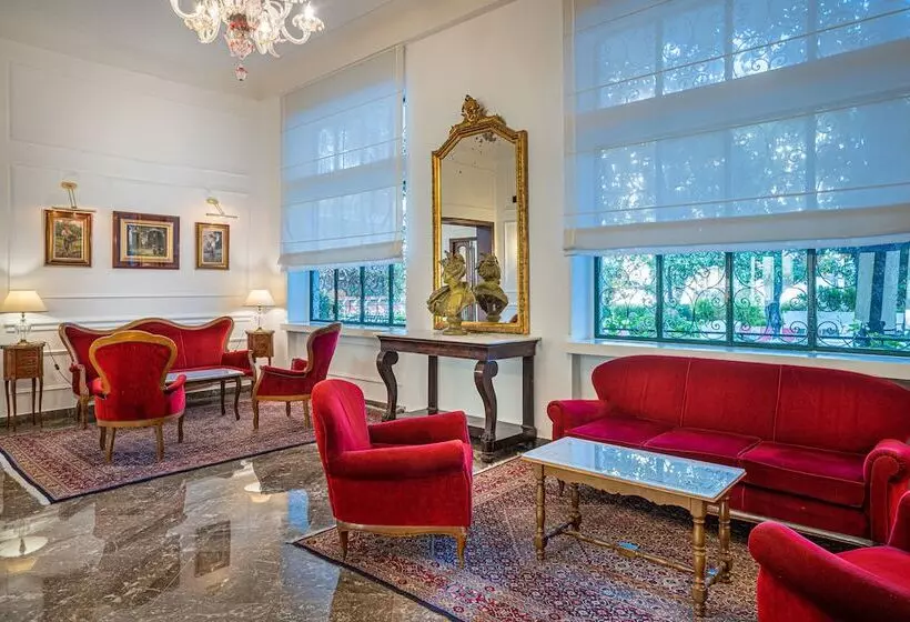 酒店 Majestic Palace