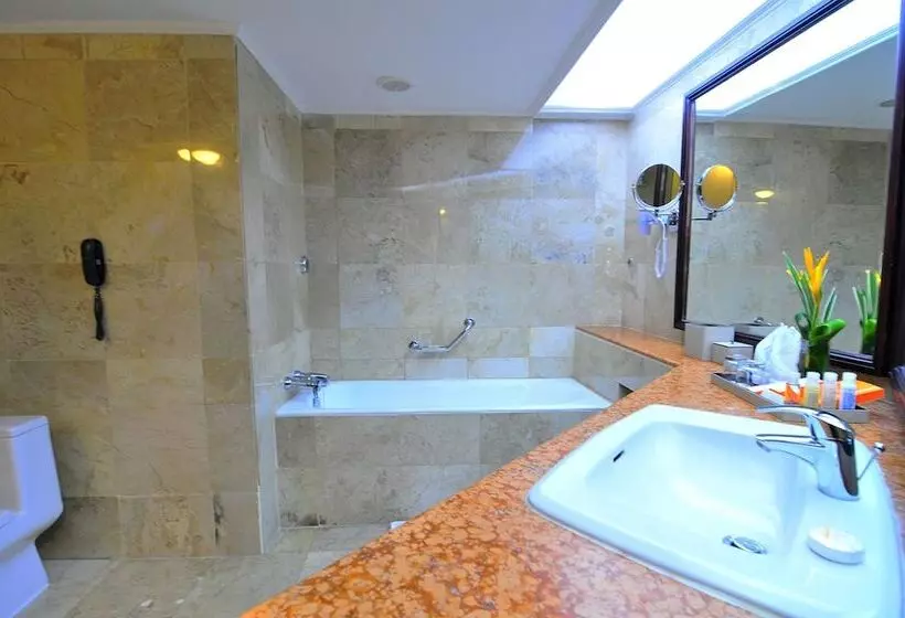 ホテル Prama Sanur Beach Bali