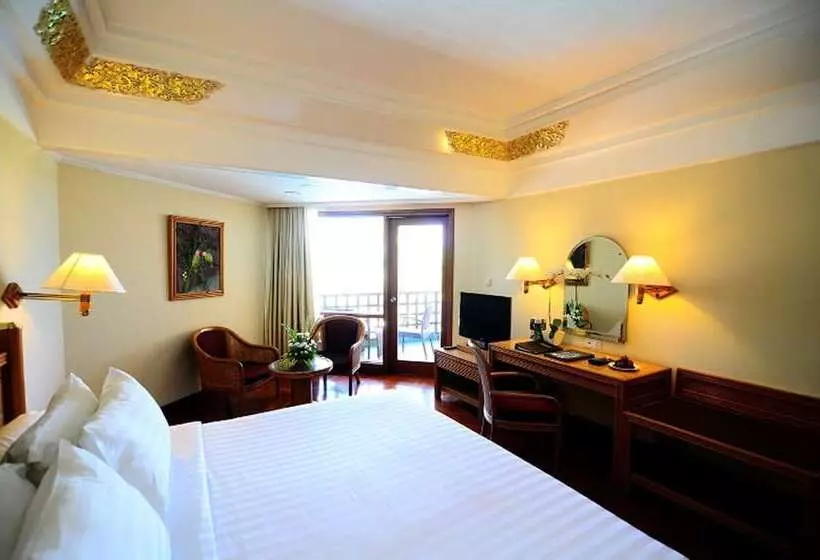 ホテル Prama Sanur Beach Bali