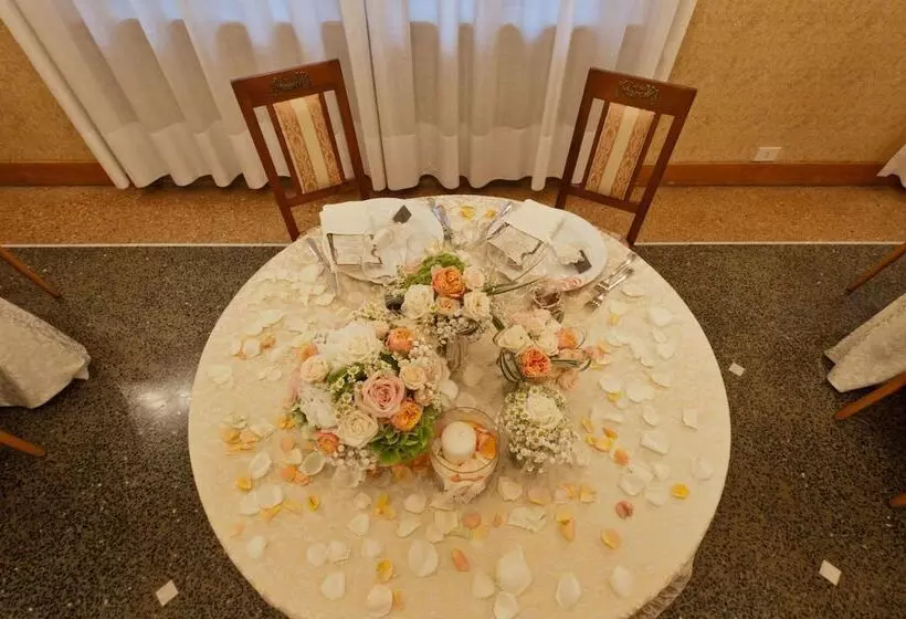 ホテル San Marco Sestola