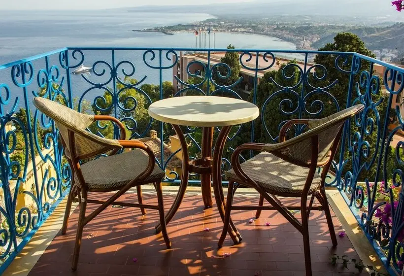 בית מלון כפרי Taormina Park