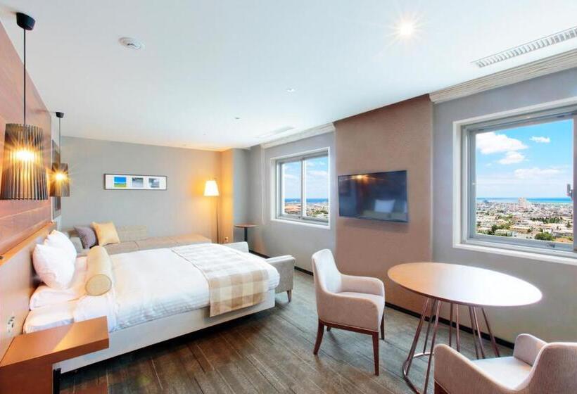 Art Hotel Ishigakijima