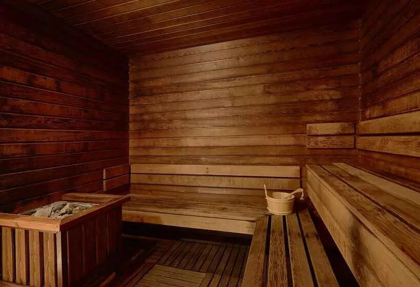 هتل Hilton Reykjavik Nordica