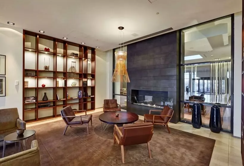 Hilton Reykjavik Nordica