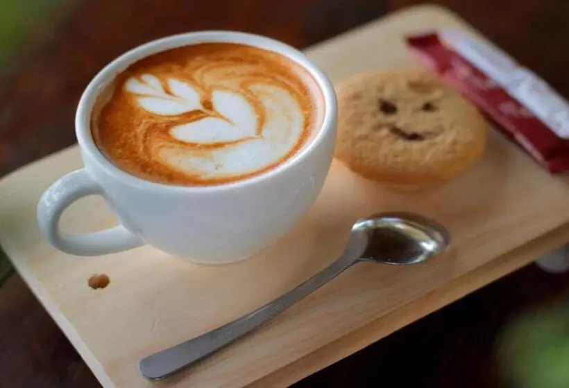 Inna Sindhu Beach Hotel & Resort