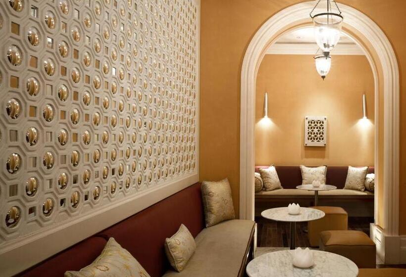 هتل Jai Mahal Palace