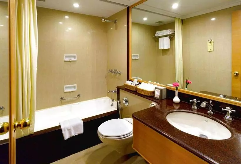 Kenilworth Hotel, Kolkata