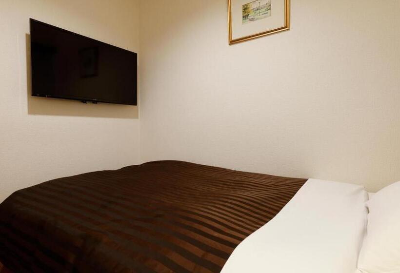 فندق Osaka Castle