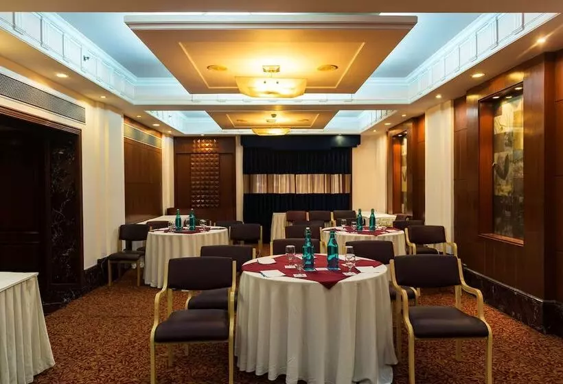 Hotelli Park Inn By Radisson,south Delhi