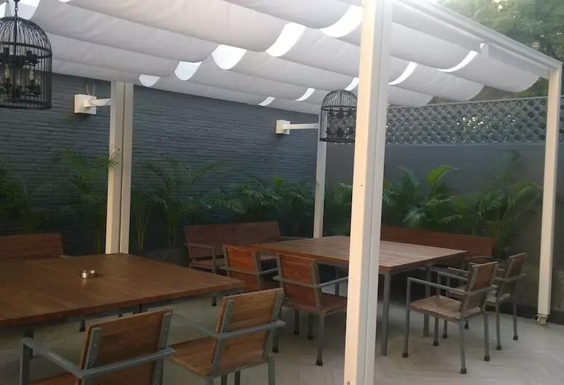 Hotelli Park Inn By Radisson,south Delhi