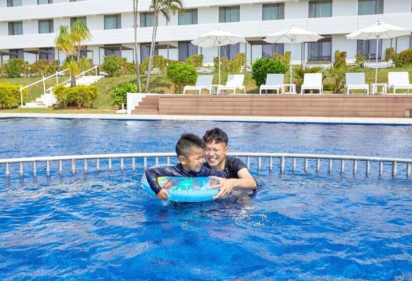 Royal View Hotel Churaumi