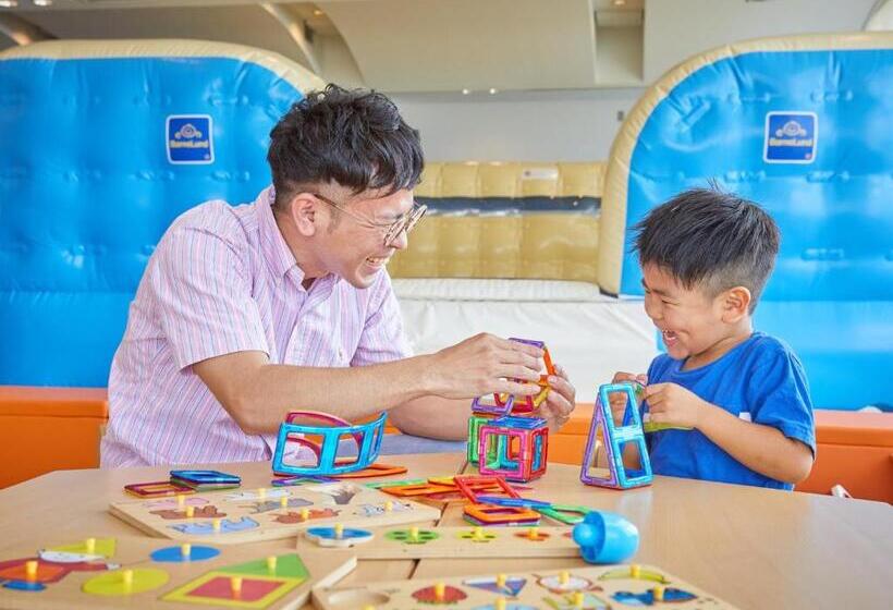 Royal View Hotel Churaumi