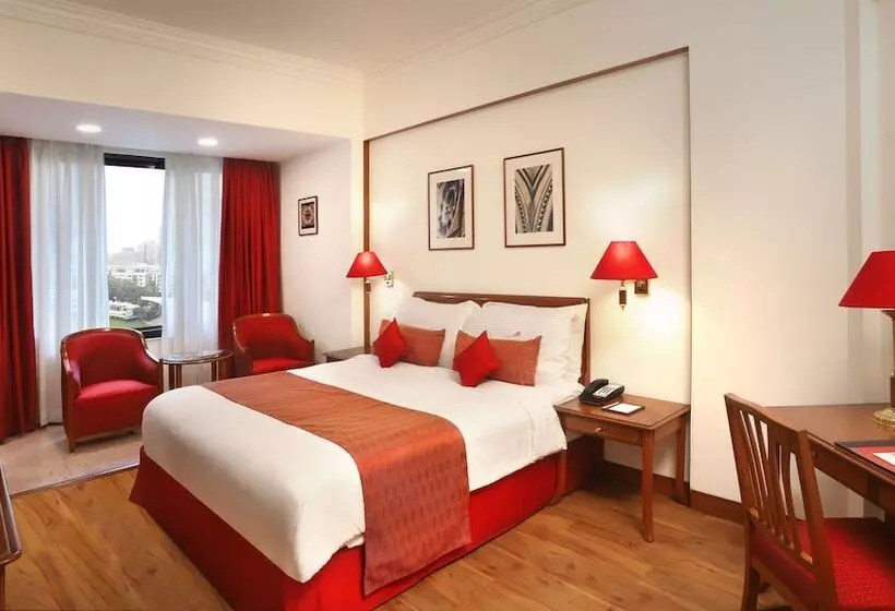 Hotell The Ambassador Marine Drive Mumbai
