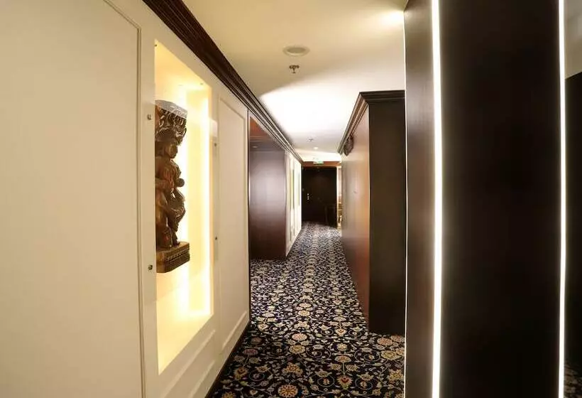 Hotell The Ambassador Marine Drive Mumbai