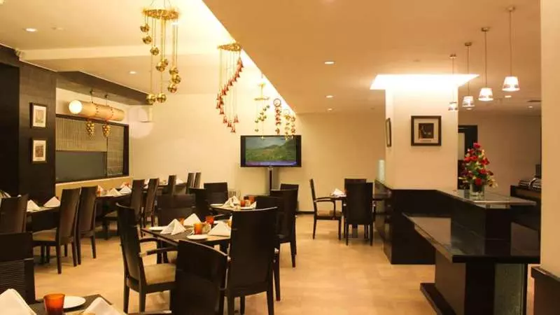 Hotel The Hans, New Delhi