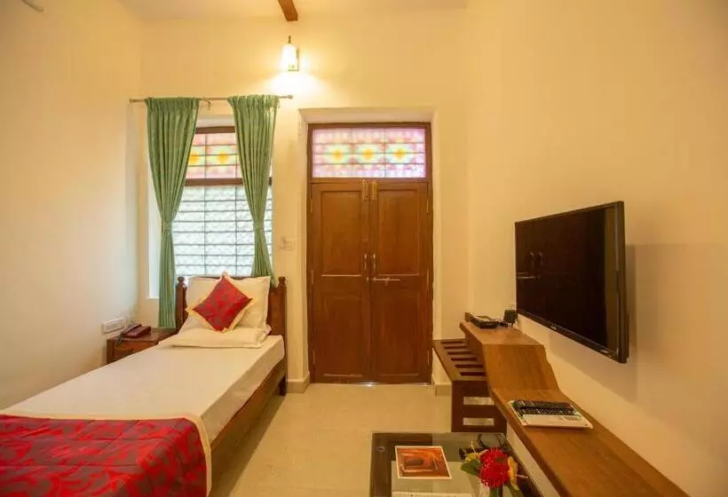 Kstdc Hotel Mayura Adilshahi Bijapur