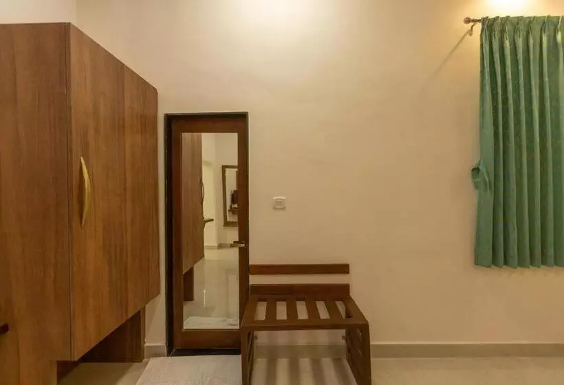 Kstdc Hotel Mayura Adilshahi Bijapur