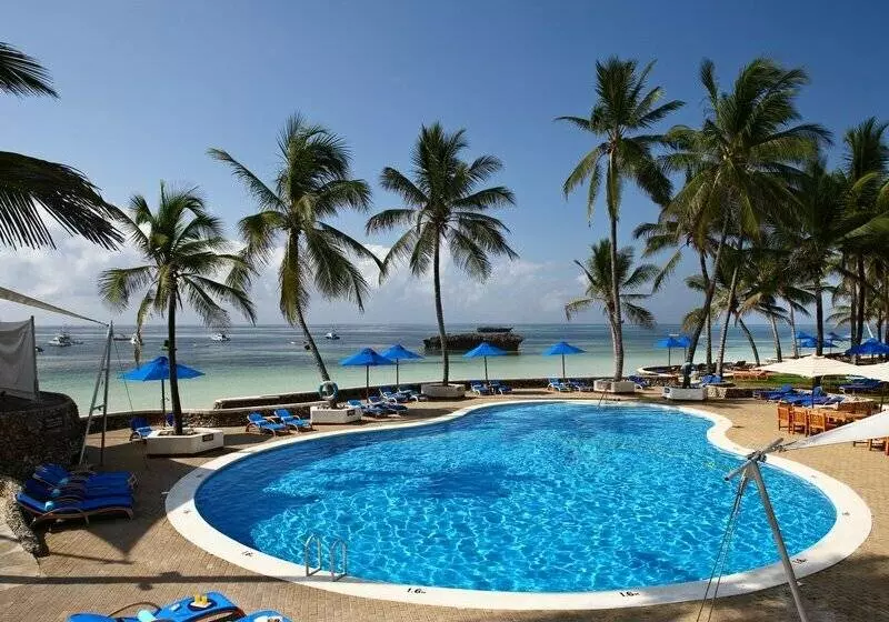 Hemingways Hotel Resort