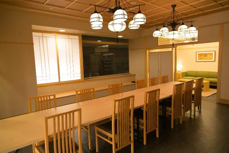 בית מלון כפרי Ana Crowne Plaza Ube