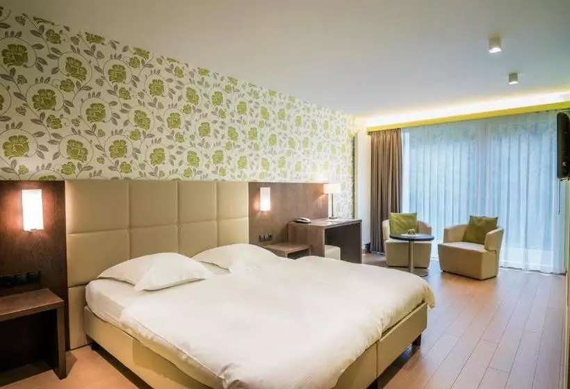 هتل Hôtel Au Vieux Moulin