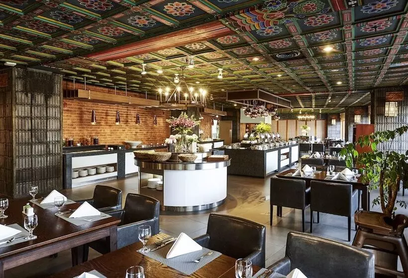 Commodore Hotel Busan