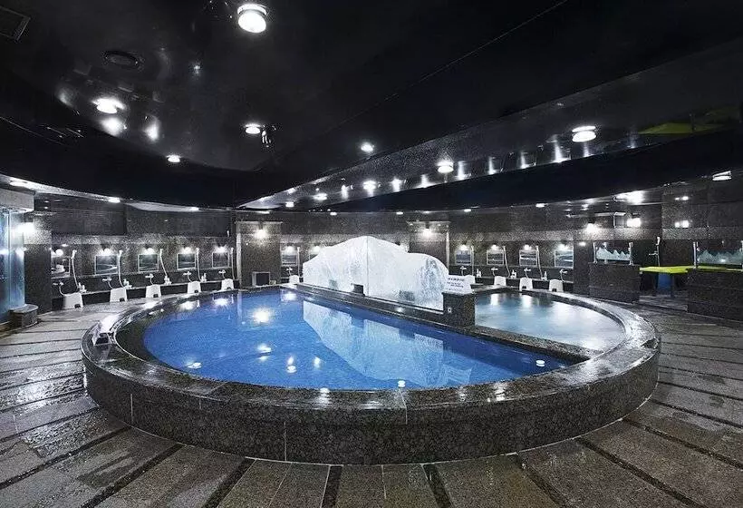 Commodore Hotel Busan