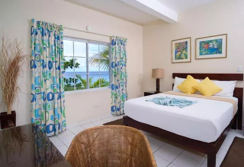 هتل Hibiscus Lodge