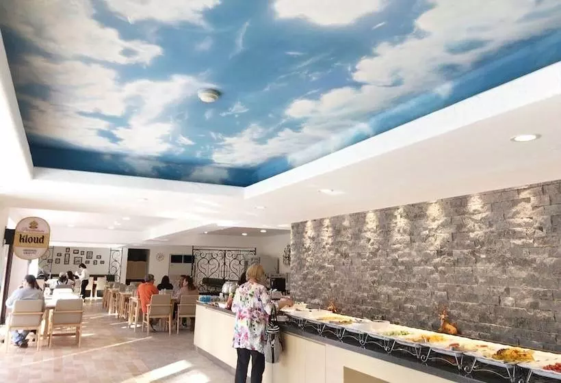 Hotel Lake Hills Songnisan